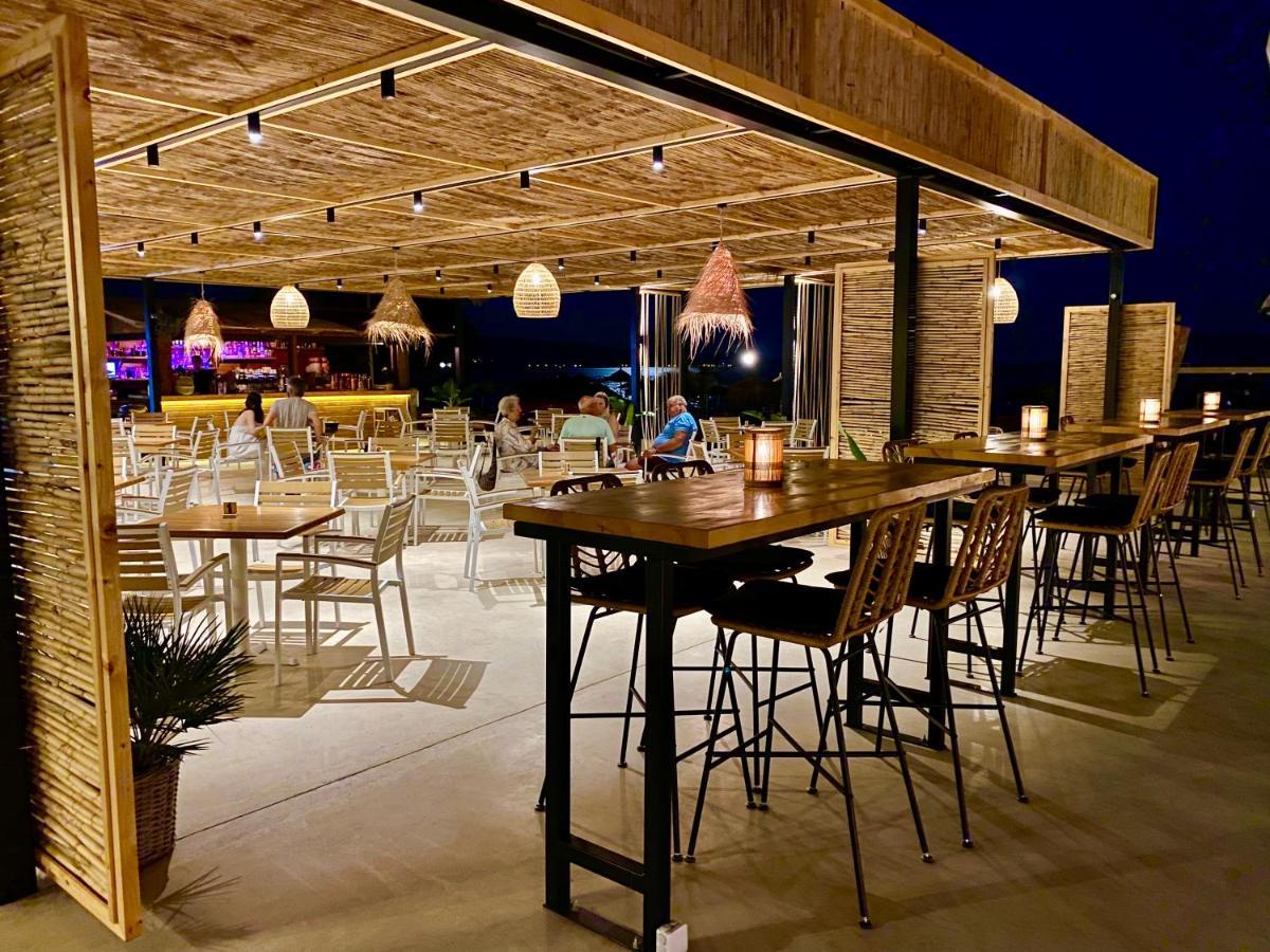 Zoom Beach Hotel Candia Exterior foto